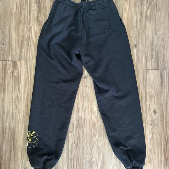 Her Kai & I - BOUNDLESS IN DIVINITY JOGGERS - BLACK BEAUTY ($110 new) - Picture 7 of 9